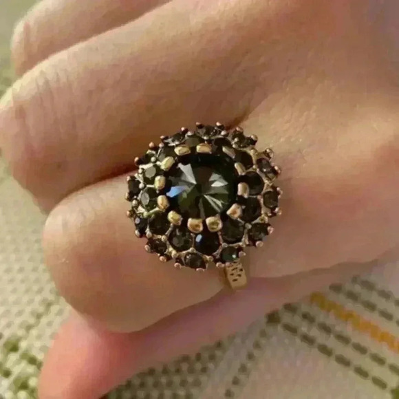 Vintage Boho Crystal Ring - Picture 6 of 13